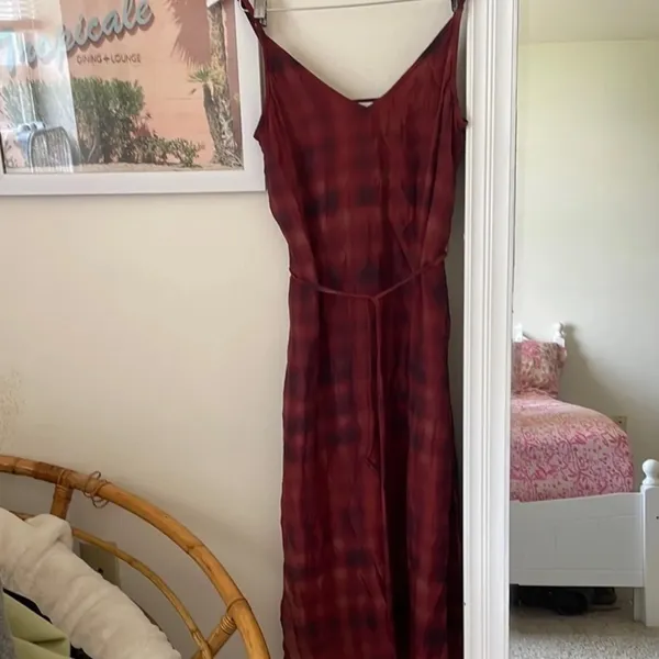 Bella Dahl V-Neck Tencel Plaid Slip Midi Dress in Burgundy Red | Size Small - Image 3