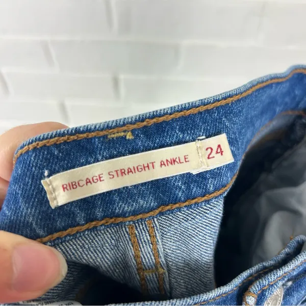 Levi’s Ribcage Straight Ankle Classic Wash Jeans Size 24 - Image 2