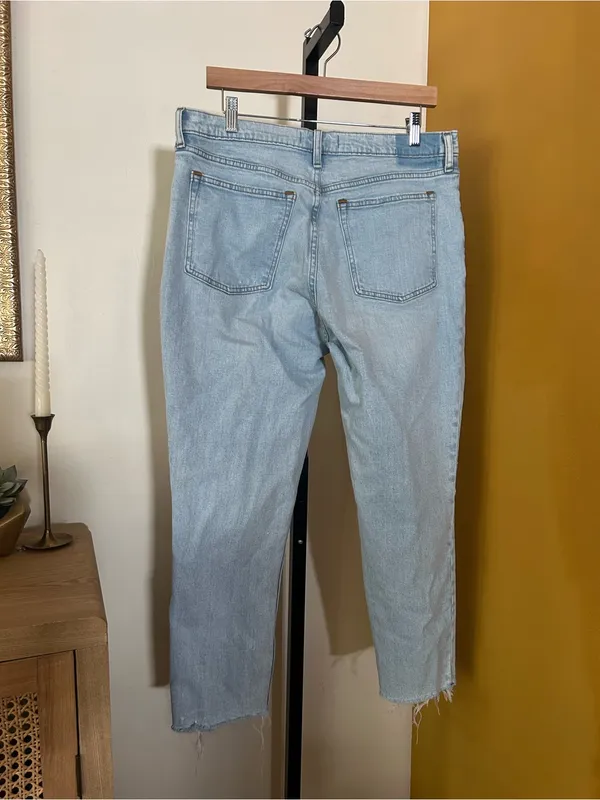 Abercrombie & Fitch Skinny High Rise Jeans Distressed Light Wash Size‎ 32 / 14 - Image 6