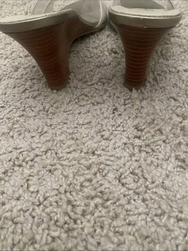 Annie 2” Platforms Size 6.5 - Image 3