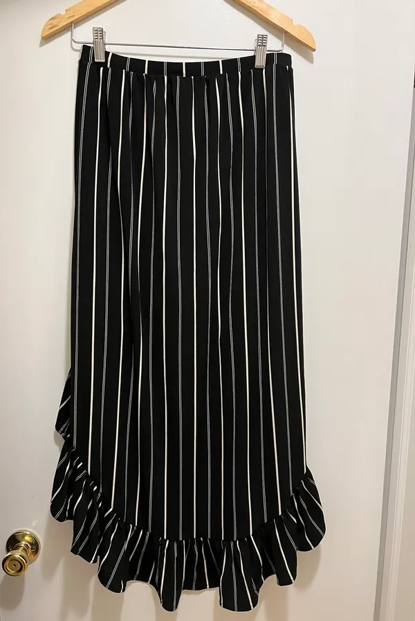 Black and White Stripe Top and Skirt - Image 5