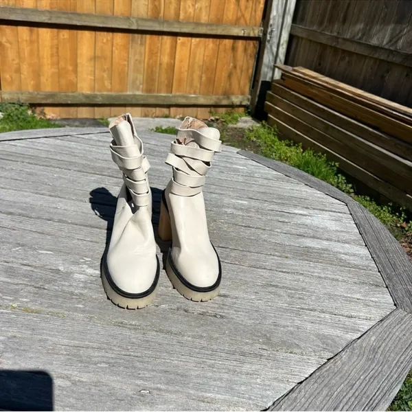 Free People Jesse cutout heeled Boots size 39 ( 8.5 us)‎ - Image 7