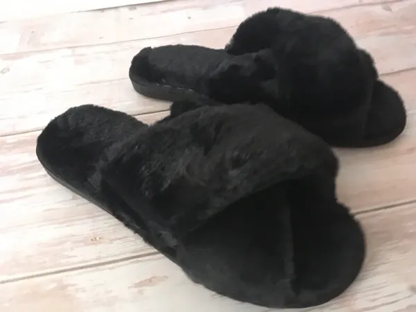 Plush Slippers, Size 7/8 Black - Image 2