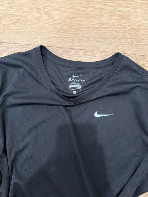 Nike Black Dri-Fit tank - Image 2