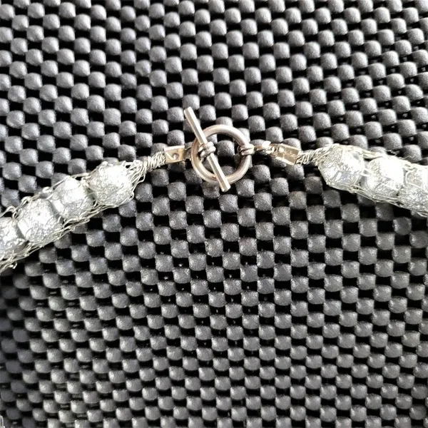 Metal Mesh Silver Textured Threaded Bead Necklace - Image 8