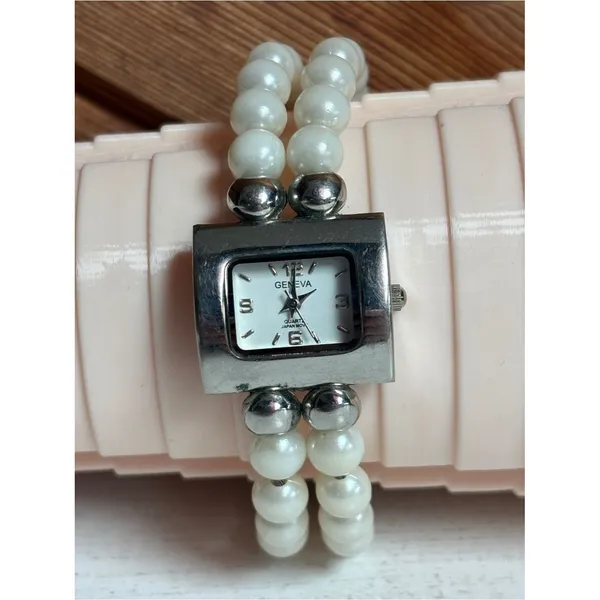 Vintage Geneva Japan Quartz Watch - Image 4
