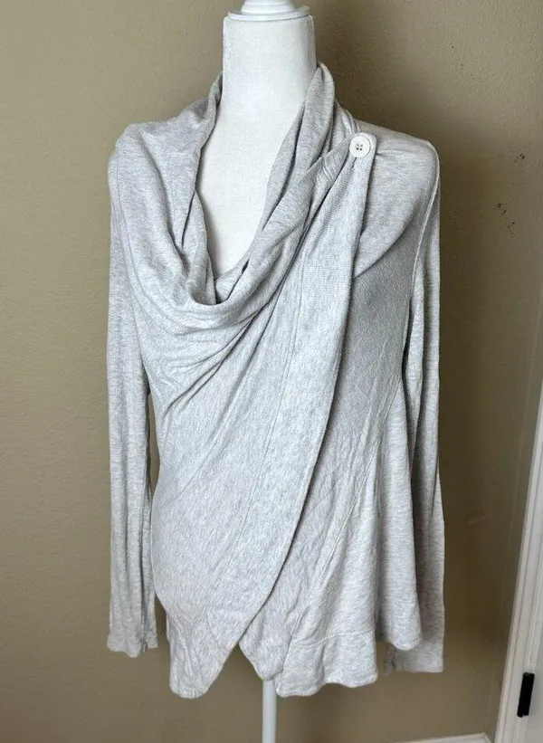 ALO YOGA Double Drape Front Long Sleeve Cardigan Top Size Medium - Image 2