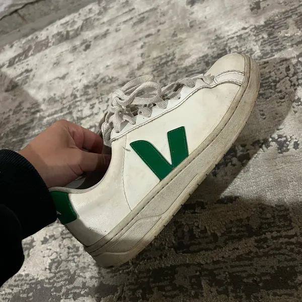 VEJA White & Green Lace Up Sneakers Size 6 US - Image 3