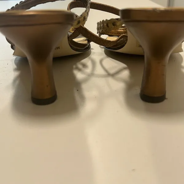 Marino Boutique Womens 9W Bronze Metallic Strappy Square Toe Kitten Heel Sandals - Image 3