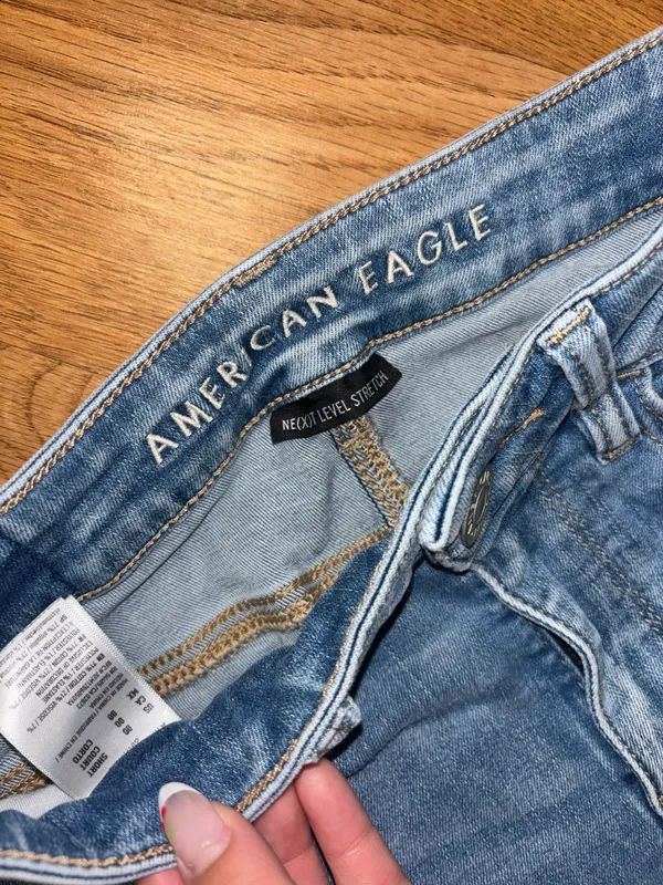 American Eagle Ribbed Jeans - Image 3