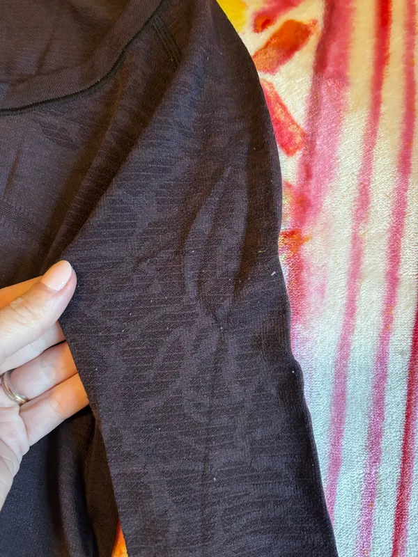Lululemon Swiftly Tech Long Sleeve - Image 6