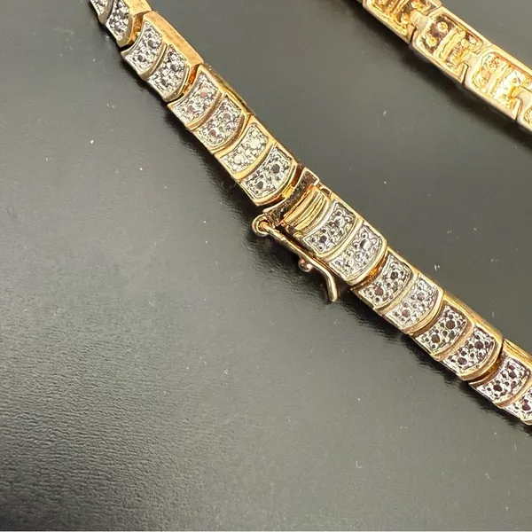 Vintage Signed M Gold-tone Diamond Illusion NO Stone 8 1/2” Tennis Bracelet 13g. - Image 7