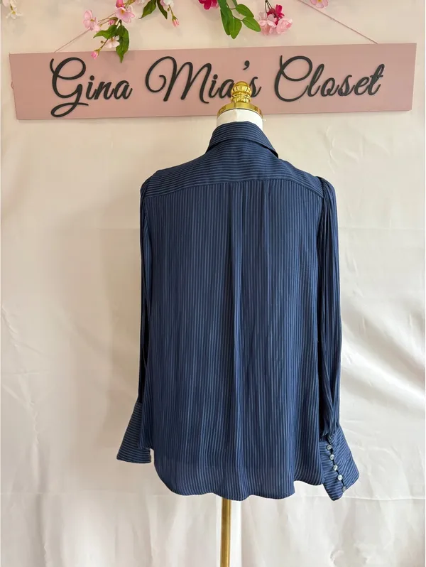 Free People Women's Navy Blue Striped Button-Up Long Sleeve Shirt Size Small - Image 2