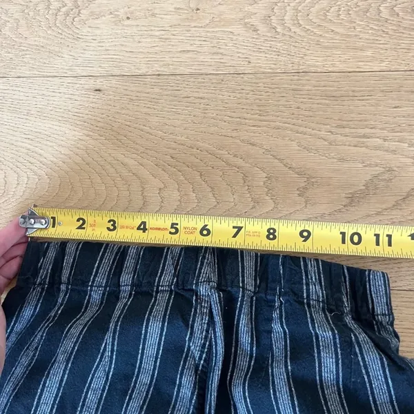 Brandy Melville - Striped Straight Leg Pants in Black & Gray - Image 3