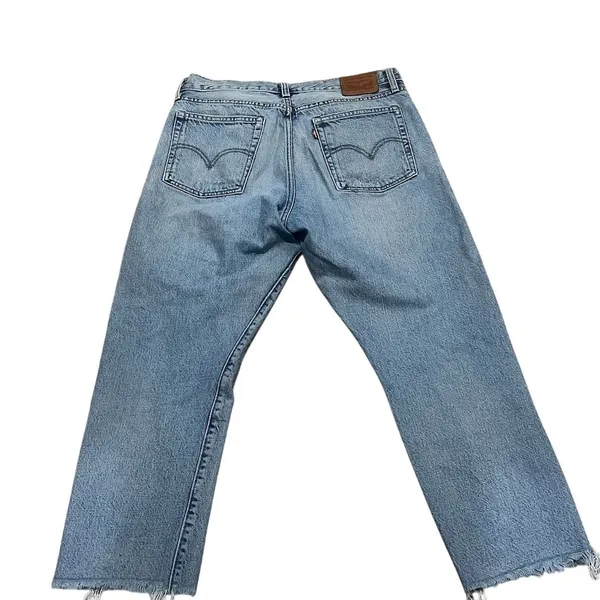 Levi's Women's Distressed Wedgie Straight Jeans Size 31 Light Blue - Image 6