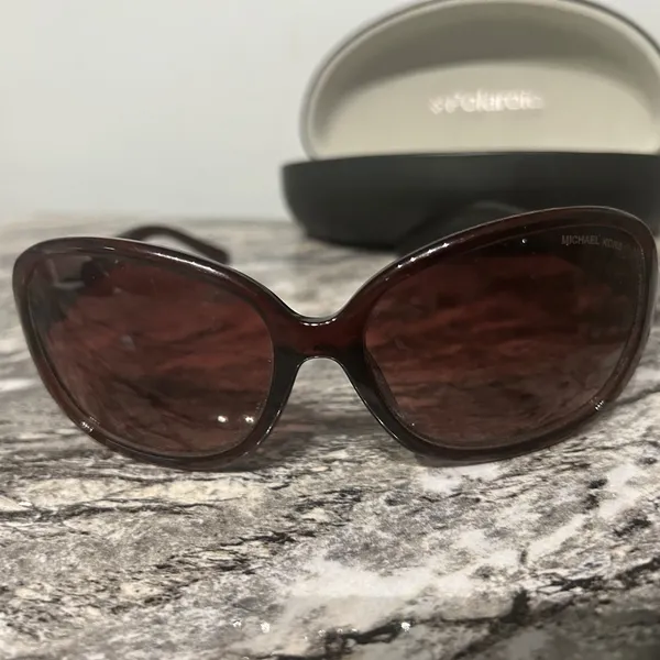 Michael Kors Brown Sunglasses Classic Style - Image 6