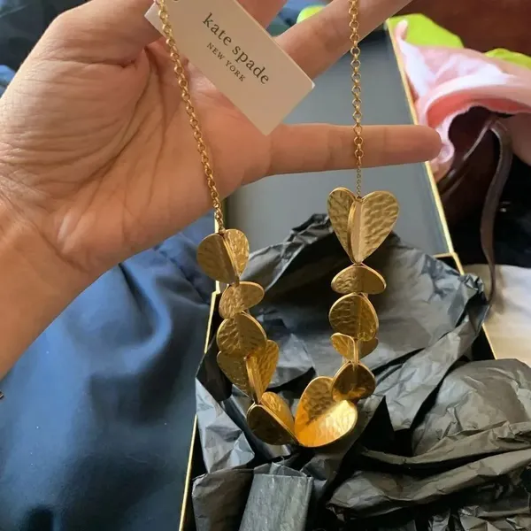 Kate Spade Metal Petal gold Necklace - Image 2