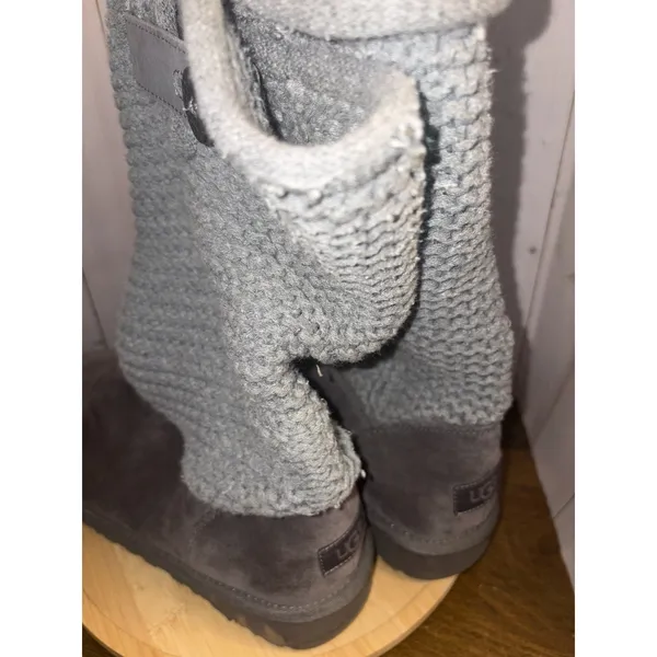 UGG Shaina boots gray size‎ 9 Wear Tall Or Cuffed/folded - Image 5