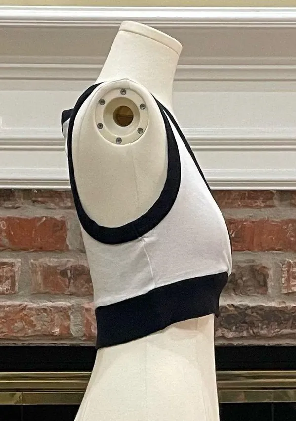 Forever 21 black and white sleeveless crop top / M / Excellent condition - Image 4