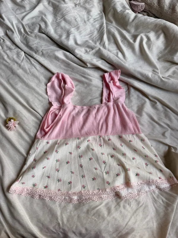 Romwe Crop Top Floral - Image 2