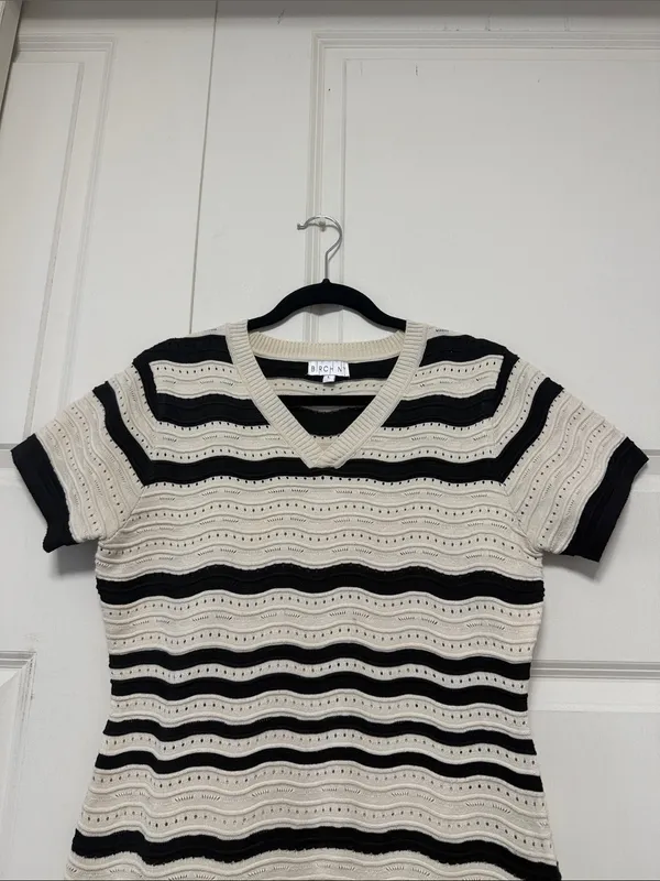Striped V‑Neck Knit Mini Dress in Cream and Black - Image 5