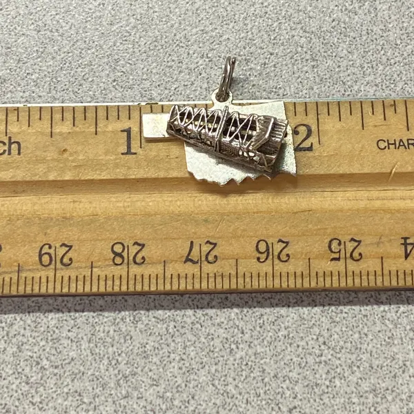 Sterling Oklahoma State Outline Charm Bridge Pendant Silver Metal - Image 3