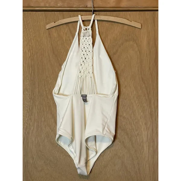 Aerie Women Medium Macrame Halter‎ Top One Piece Swimsuit White - Image 9