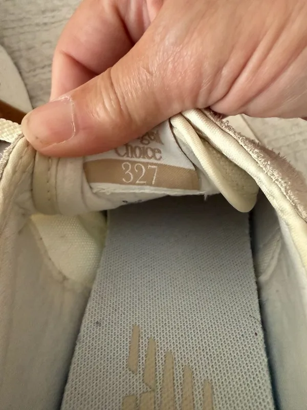 New Balance 327 Turtledove Angora Sneakers - Image 6