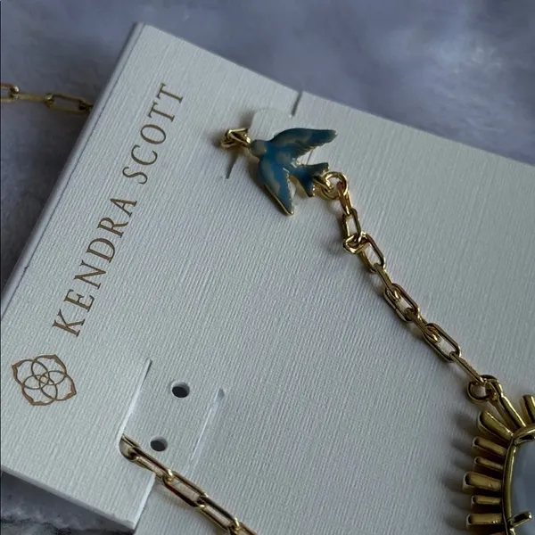 Kendra Scott Elisa Gold Bird Short Pendant Necklace - Image 6
