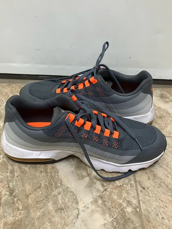Size 8.5 Nike Air Max 95 Ultra Dark Grey‎ Total Orange Lifestyle Shoes 749212-00 - Image 4
