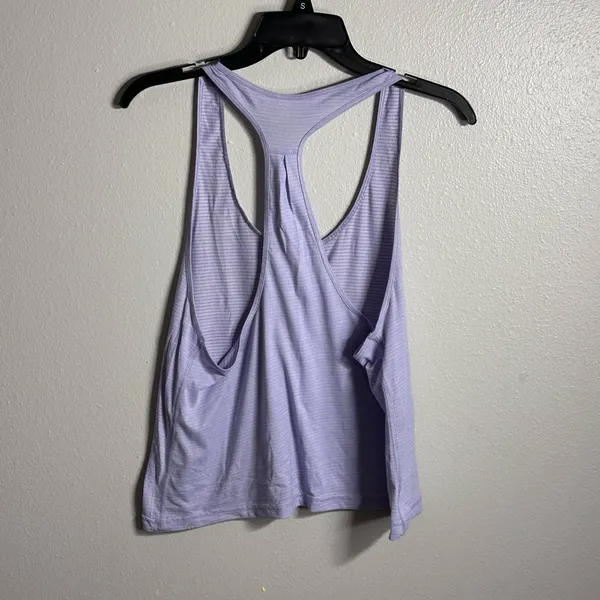 Lululemon Athletica Women lilac Tank Top‎ Sleeveless size 8 - Image 4