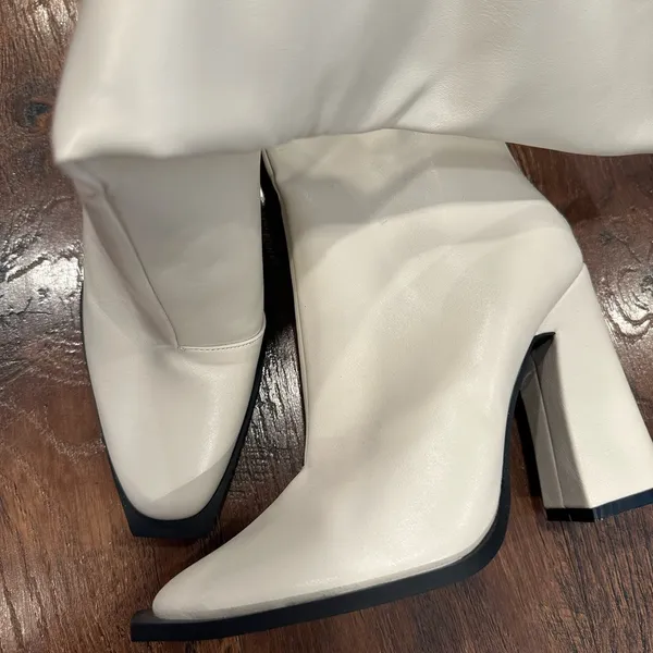 NastyGal Pixxel White Knee High Boots - Image 2