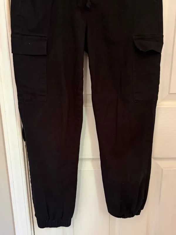 Tinseltown Black Jogger Style Cargo Pants with  Drawstring Waist - Image 2