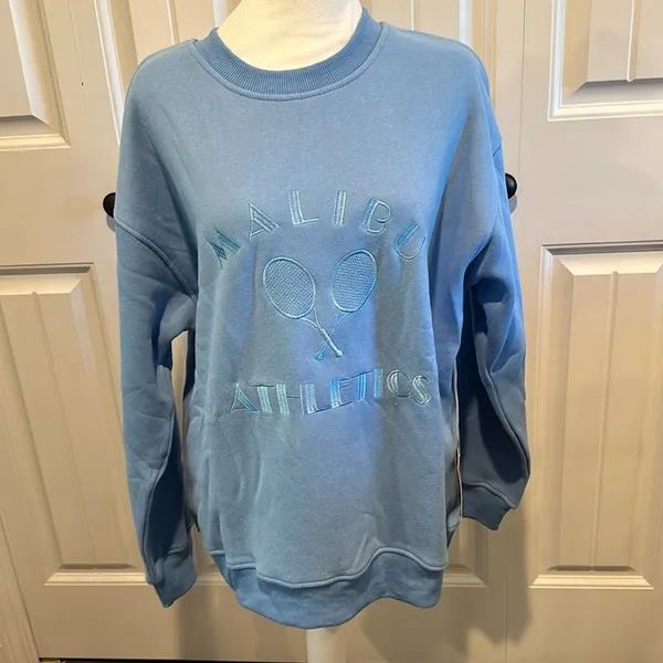 Bailey Rose Medium Embroidered‎ “Malibu Athletics” Blue Crewneck Pullover - Image 3