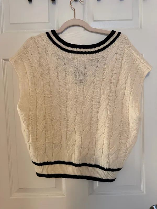 Sadie & Sage Sweater Tank - Image 3