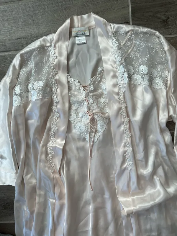 Vintage Dentelle Light Pink Robe & Slip Set Size L - Image 8