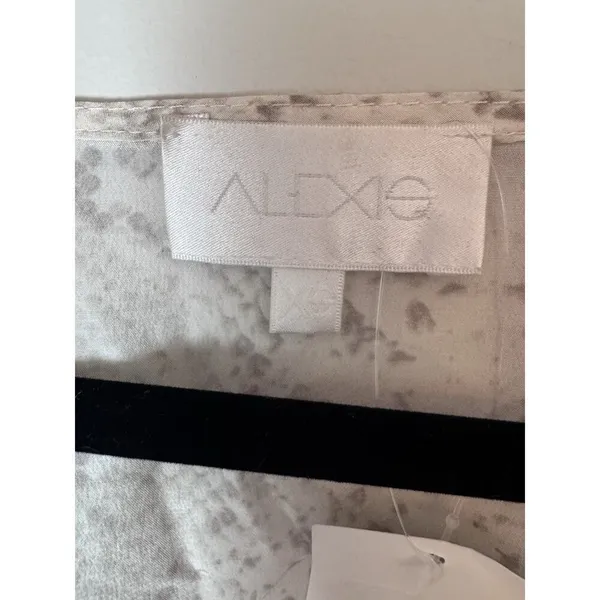 Alexis Long Sleeveless Snakeskin Printed Maxi Dress With Cape XS Flowy EUC - Image 3