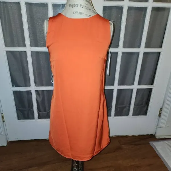 NWT Lulu's Womens Joyful Red‎ Orange Multi Stripe Tie Back Mini Dress Medium New - Image 2