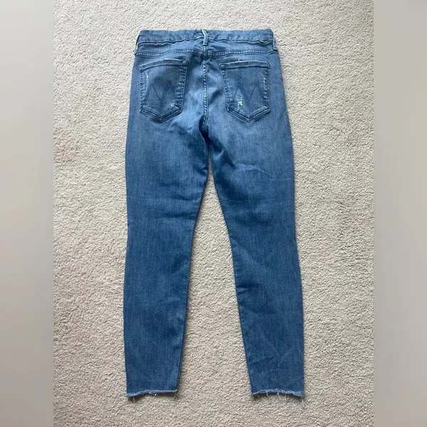 Mother Denim Looker Step Ankle Fray Jeans‎ in Where There's Smoke - Image 8