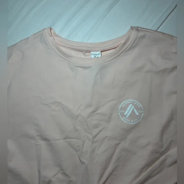 Alphalete Women's Dynasty Long Sleeve Crop Tee Size Small - Image 3