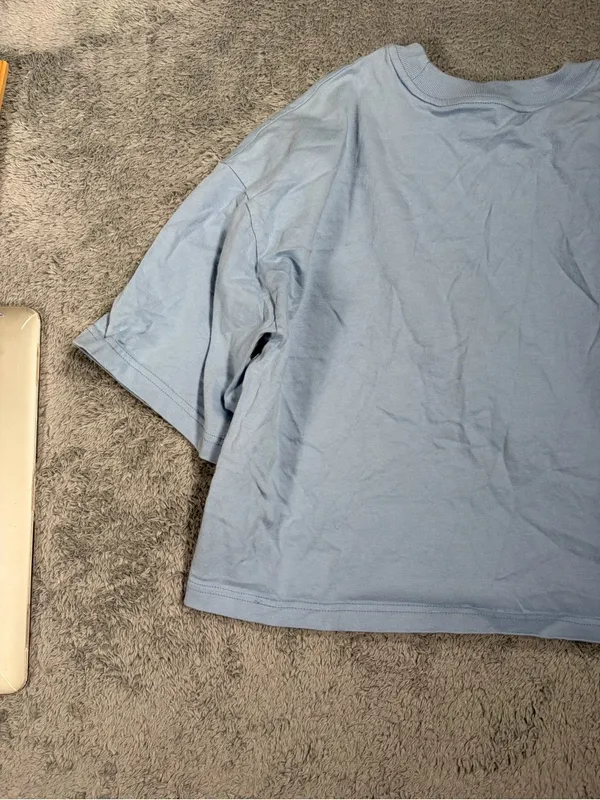 The North Face Light Blue Cropped Tee shirt small - Image 10
