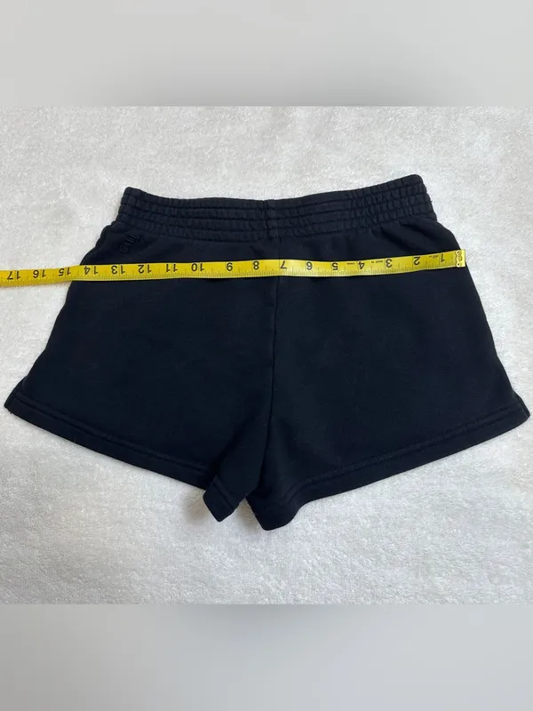 Aritzia TNA Airy AF Fleece Mid-Rise 2" Sweatshorts – Black – XXS - Image 10