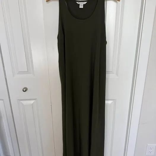Athleta Olive Green Maxi Dress size M - Image 3