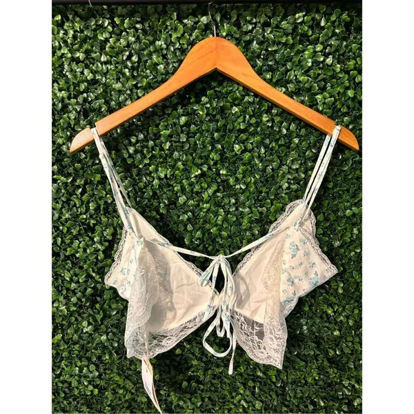Tiger Mist Camille Crop Top Sz XS NWT Floral - Image 4