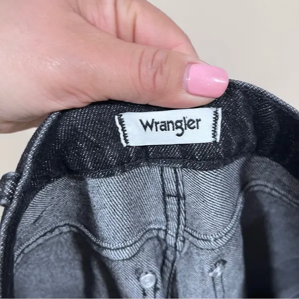 WRANGLER WILD WEST STRAIGHT JEAN IN WASHED BLACK 25X28 western - Image 10