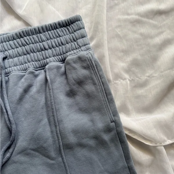 Abercrombie & Fitch High Waist Shorts - Image 4