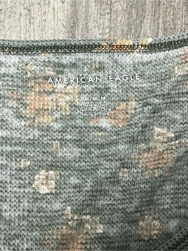 American Eagle Grayish Green Floral Waffle Knit Button-Front Baby Tee, Size M - Image 2