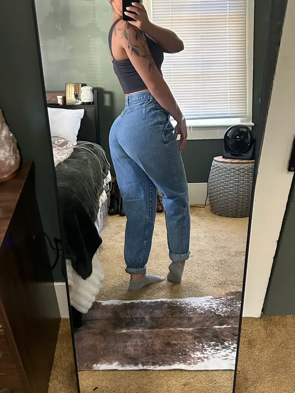 Sunset blue jeans Size 6 - Image 2