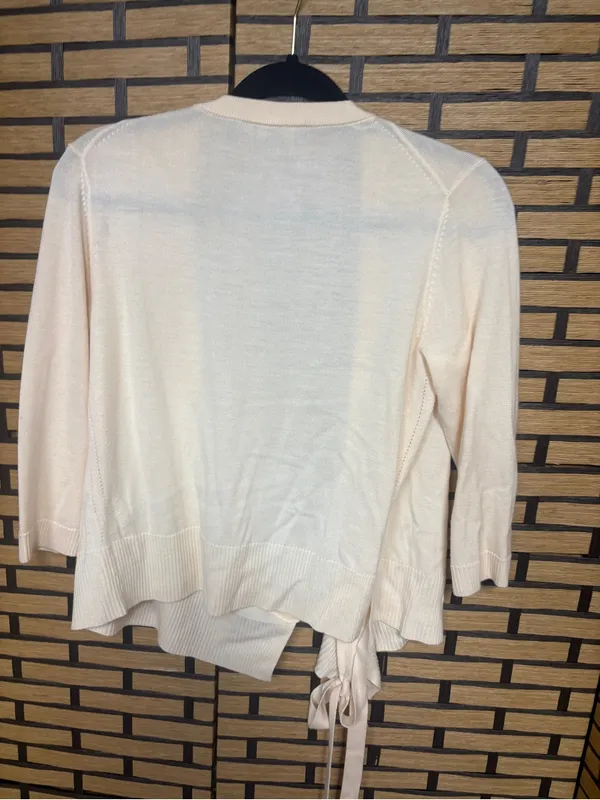 Theory ivory Merino wool wrap sweater size medium - Image 2