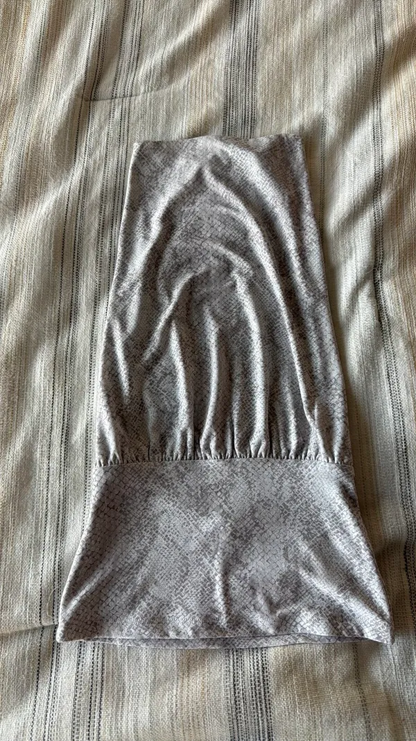 Aritzia Top - Image 2